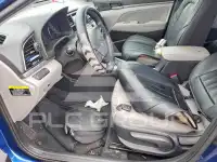 2017 Hyundai Elantra фото