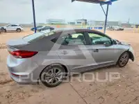 2017 Hyundai Elantra photo