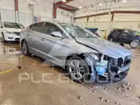 2017 Hyundai Elantra photo