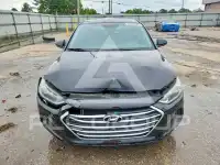 2017 Hyundai Elantra фото