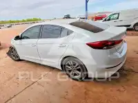 2017 Hyundai Elantra фото