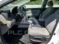 2017 Hyundai Elantra фото
