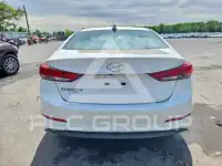 2017 Hyundai Elantra фото