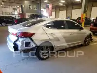 2017 Hyundai Elantra фото