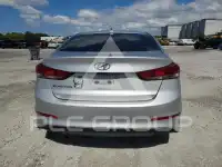 2017 Hyundai Elantra фото