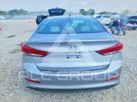 2017 Hyundai Elantra photo
