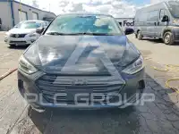 2017 Hyundai Elantra photo