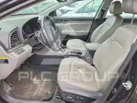 2017 Hyundai Elantra фото