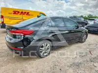 2017 Hyundai Elantra фото
