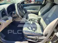 2017 Hyundai Elantra photo
