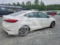 2017 Hyundai Elantra photo