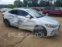2017 Hyundai Elantra фото