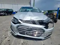 2017 Hyundai Elantra photo
