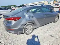 2017 Hyundai Elantra photo