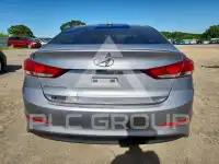 2017 Hyundai Elantra photo