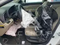 2017 Hyundai Elantra фото