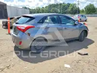 2017 Hyundai Elantra фото