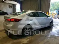 2017 Hyundai Elantra фото
