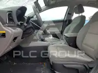 2017 Hyundai Elantra фото