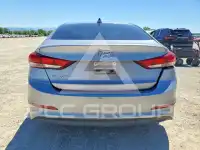 2017 Hyundai Elantra фото