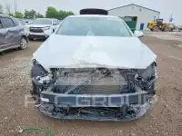 2017 Hyundai Elantra photo