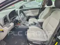 2017 Hyundai Elantra photo