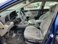 2017 Hyundai Elantra photo