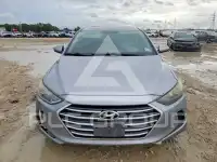 2017 Hyundai Elantra photo