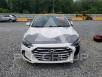 2017 Hyundai Elantra photo