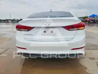 2017 Hyundai Elantra фото