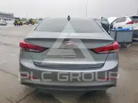 2017 Hyundai Elantra фото