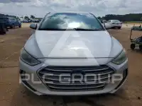 2017 Hyundai Elantra фото