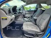 2017 Hyundai Elantra photo