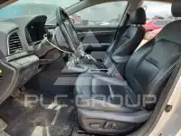 2017 Hyundai Elantra photo