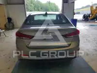 2017 Hyundai Elantra фото
