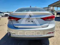 2017 Hyundai Elantra фото