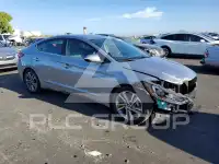 2017 Hyundai Elantra фото
