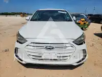 2017 Hyundai Elantra photo
