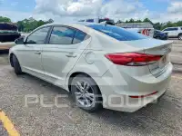 2017 Hyundai Elantra фото