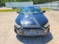 2017 Hyundai Elantra photo