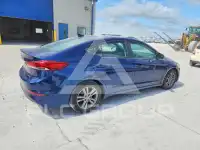 2017 Hyundai Elantra photo