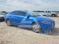 2017 Hyundai Elantra photo