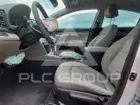 2017 Hyundai Elantra фото