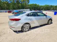 2017 Hyundai Elantra фото