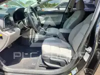 2017 Hyundai Elantra фото