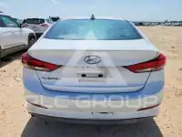 2017 Hyundai Elantra photo