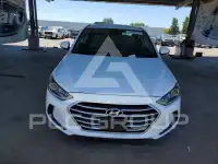 2017 Hyundai Elantra фото