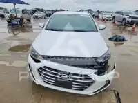 2017 Hyundai Elantra фото