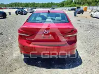 2017 Hyundai Elantra photo