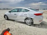 2017 Hyundai Elantra photo